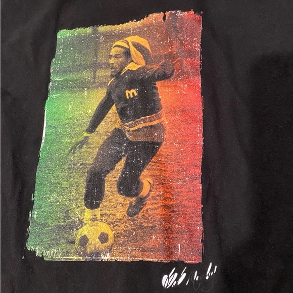 Bob Marley youth l large kids Tee Graphic Rasta football soccer T shirt Zion euc - Picture 4 of 6